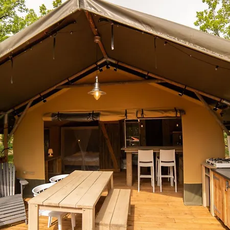 Holidays - Les Tailladis Campsite *