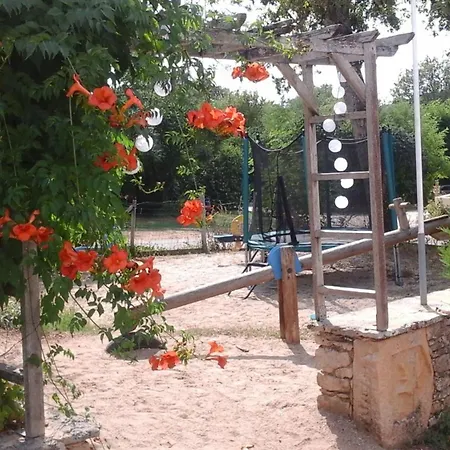 Holidays - Les Tailladis *