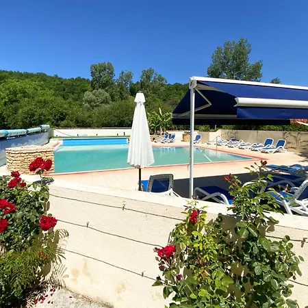 Holidays - Les Tailladis *