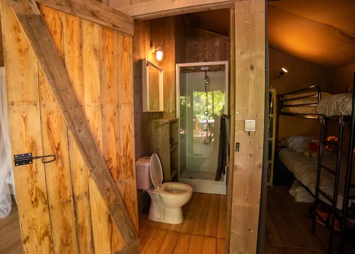 Holidays - Les Tailladis Kamp alanı